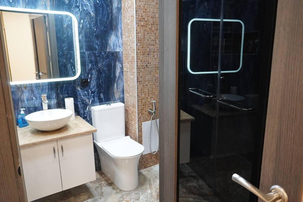 Lovely, Newly Remodeled Apartment In Yerevan! Extérieur photo